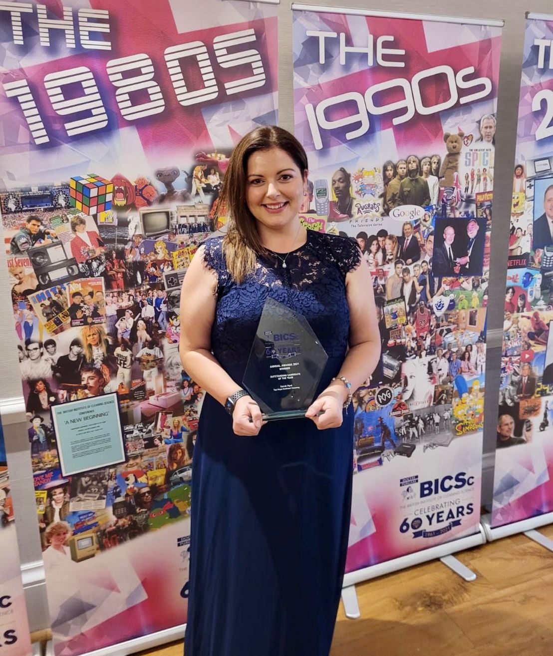 Top Mops, contract cleaning and commercial cleaning across the south of england, Hampshire and the Isle of Wight.